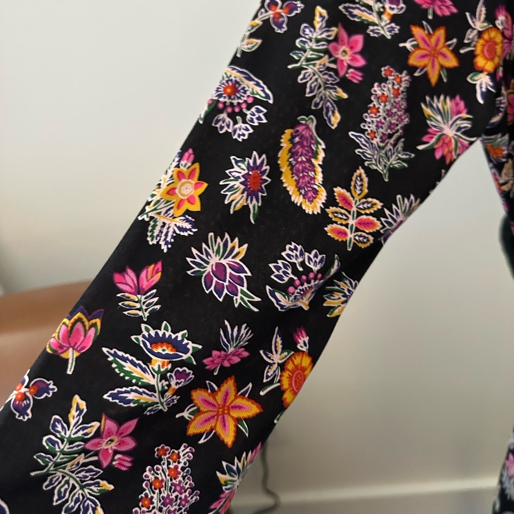 Diane von Furstenberg Julian Abstract Silk Wrap Dress 6 - Picture 11 of 15